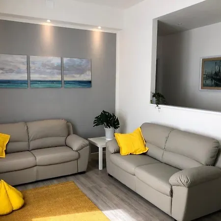 Engel Dm Vacation Apartman *